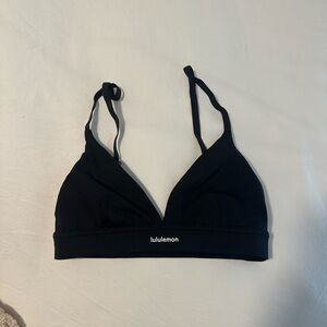 Lululemon black sports bra